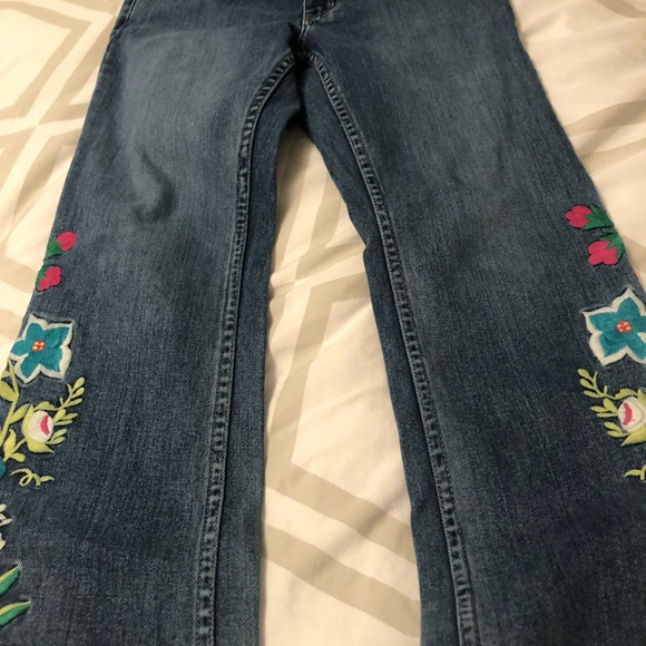 Boston Proper Boho Embroidered Medium Wash Jeans 2 - Picture 6 of 10